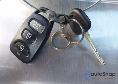 2018 Hyundai Elantra Sel из США, поврежденный, VIN 5NPD84LF3JH326266